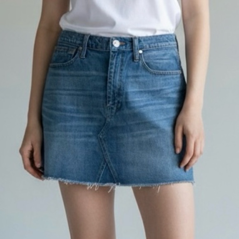 Madewell Denim Mini Skirt Size 31 Blue High Rise Raw Hem
